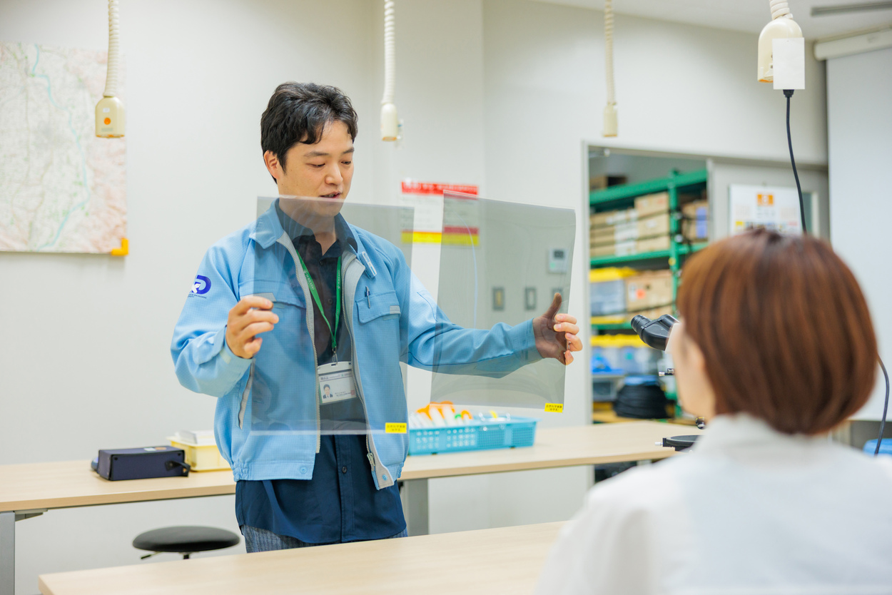 実験系実習グループ